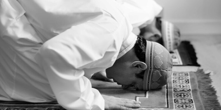 Manual of Islamic Law of Sunan & Nawafil Namaaz